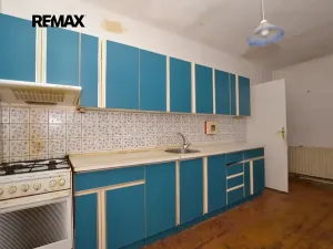 Prodej rodinného domu, Chrást, 9. května, 245 m2
