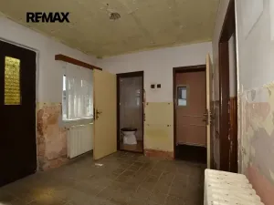 Prodej rodinného domu, Chrást, 9. května, 245 m2