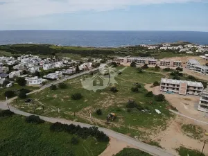 Prodej bytu 1+kk, Agios Amvrosios Keryneias, Kypr, 37 m2