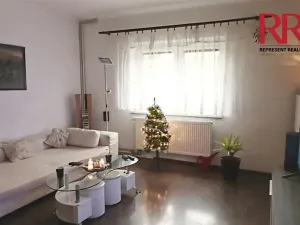 Prodej rodinného domu, Chlumčany, Hřbitovní, 210 m2