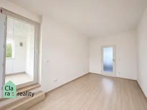 Pronájem bytu 3+kk, Praha - Podolí, Jeremenkova, 72 m2