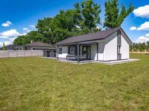Prodej rodinného domu, Stráž pod Ralskem, Fibichova, 90 m2
