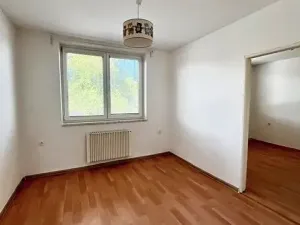 Prodej bytu 3+1, Dolní Němčí, Vinohradská, 63 m2