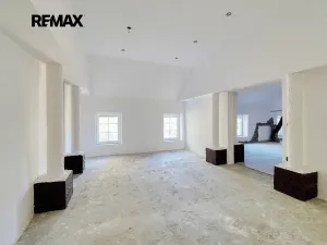 Prodej apartmánu, Všeruby, 952 m2