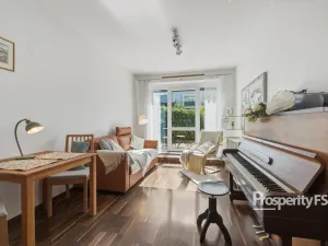 Prodej bytu 2+kk, Praha - Řeporyje, Kakosova, 42 m2