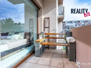 Pronájem bytu 1+kk, Brno, Kigginsova, 52 m2