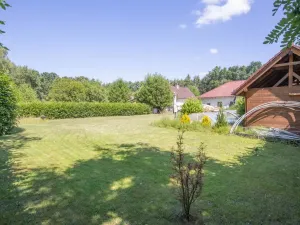 Prodej rodinného domu, Sezemice - Veská, 400 m2