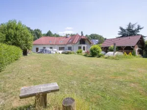 Prodej rodinného domu, Sezemice - Veská, 400 m2