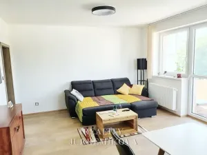 Pronájem bytu 2+kk, Trhové Sviny, 57 m2