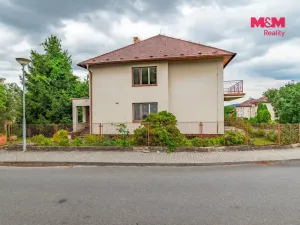 Prodej rodinného domu, Čestice, 256 m2