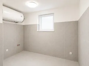 Prodej rodinného domu, Pátek, V Ohrádkách, 188 m2