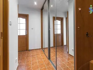 Pronájem bytu 2+kk, Praha - Stodůlky, Zvoncovitá, 42 m2