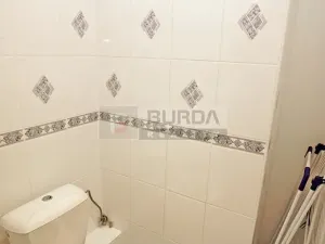 Pronájem bytu 2+kk, Praha - Troja, Hnězdenská, 36 m2