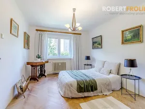 Prodej bytu 2+1, Praha - Bubeneč, Ve struhách, 48 m2