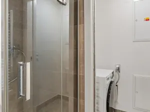 Pronájem bytu 4+kk, Praha - Karlín, Za Karlínským přístavem, 157 m2