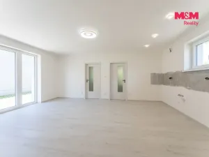 Prodej rodinného domu, Křinec, Zelené náměstí, 83 m2