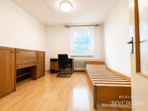Pronájem bytu 3+1, Hradec Králové, Hradecká, 72 m2