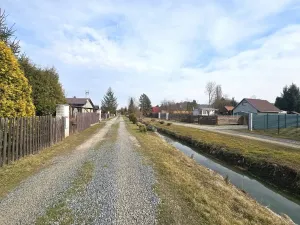 Pronájem chaty, Kralupy nad Vltavou - Zeměchy, 30 m2