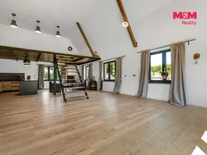 Prodej rodinného domu, Králův Dvůr - Křižatky, 156 m2