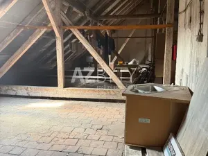 Pronájem bytu 1+kk, Praha - Bubeneč, Jaselská, 29 m2