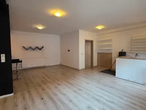 Dražba vícegeneračního domu, Náchod, Komenského, 1000 m2