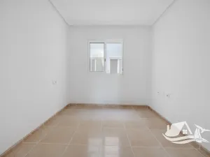 Prodej bytu 4+kk, San Fulgencio, Španělsko, 79 m2