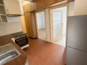 Pronájem bytu 2+kk, Praha - Strašnice, Starostrašnická, 40 m2