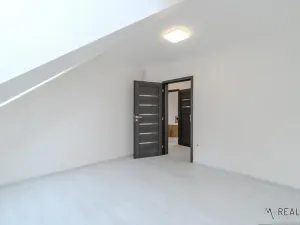 Prodej rodinného domu, Dobratice, 160 m2