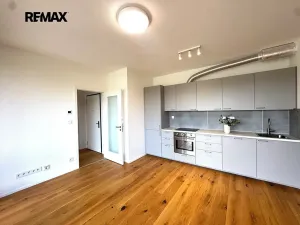 Pronájem bytu 2+kk, Praha - Hlubočepy, Dostalové, 45 m2
