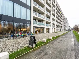 Pronájem bytu 3+kk, Praha - Karlín, Za Karlínským přístavem, 74 m2