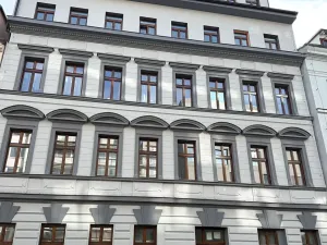 Prodej atypického bytu, Praha - Košíře, Holečkova, 52 m2