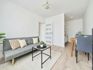 Prodej bytu 2+kk, Praha - Kobylisy, Šimůnkova, 32 m2
