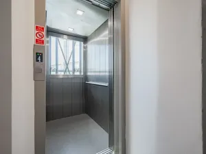 Pronájem bytu 1+1, Praha - Vinohrady, Škrétova, 32 m2