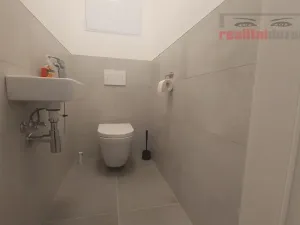 Pronájem bytu 2+kk, Brno, Střední, 67 m2