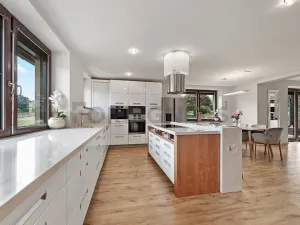 Prodej rodinného domu, Rybí, 340 m2