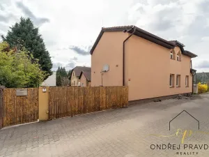 Prodej rodinného domu, Lety, Sokolská, 265 m2