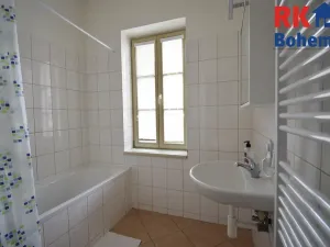 Pronájem bytu 1+1, Kutná Hora, Uhelná, 39 m2