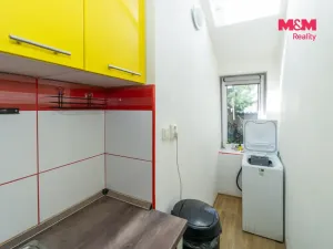 Pronájem bytu 2+kk, Holice, Husova, 55 m2