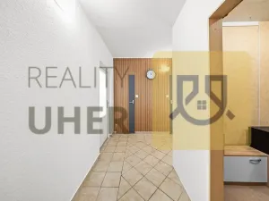 Prodej bytu 2+1, Mělník, Slovany, 51 m2