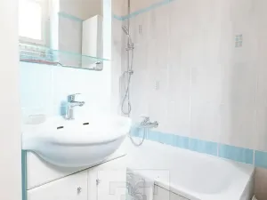Pronájem bytu 3+1, Praha - Nové Město, Hálkova, 102 m2