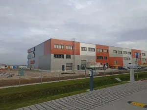 Pronájem skladu, Praha - Horní Počernice, K Bílému vrchu, 1650 m2
