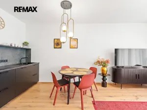 Prodej bytu 2+kk, Praha - Karlín, Sokolovská, 59 m2