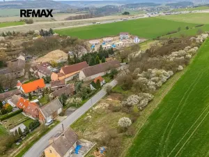 Prodej pozemku pro bydlení, Slaný, 778 m2