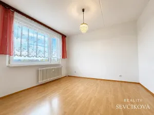 Pronájem bytu 3+1, Hradec Králové, Hradecká, 72 m2