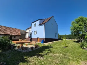 Prodej rodinného domu, Svárov, 250 m2