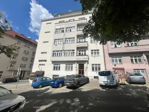 Pronájem bytu 3+1, Praha - Vršovice, Slovinská, 98 m2