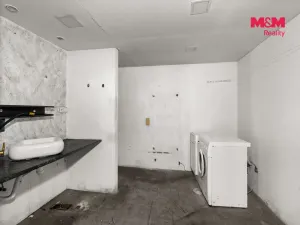 Prodej rodinného domu, Rynholec, nám. 1. máje, 363 m2