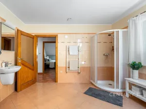 Prodej rodinného domu, Benešov, 185 m2