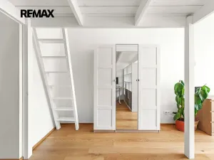 Prodej bytu 1+1, Praha - Karlín, Prvního pluku, 39 m2