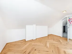 Prodej bytu 3+kk, Praha - Vršovice, Žitomírská, 120 m2